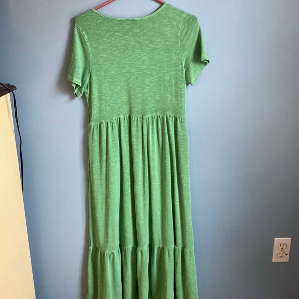 Green Casual Women's Dress - Picture 2 of 10